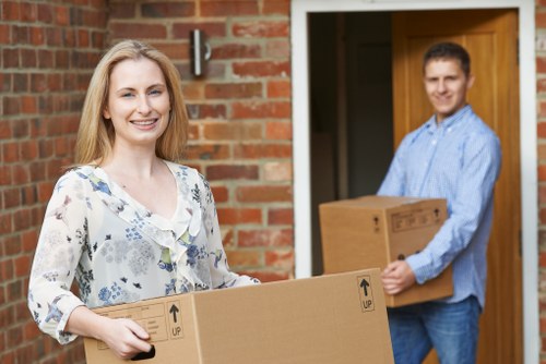 Packing boxes and protective materials for a home move in Merton