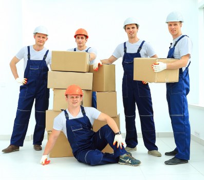 Moving van support for homes and flats in Merton