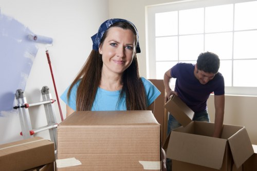 Man with van support for a flat move in Merton