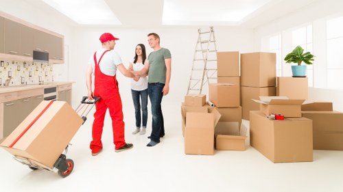 Illustration of cubic-yard and load-based pricing options for local removals